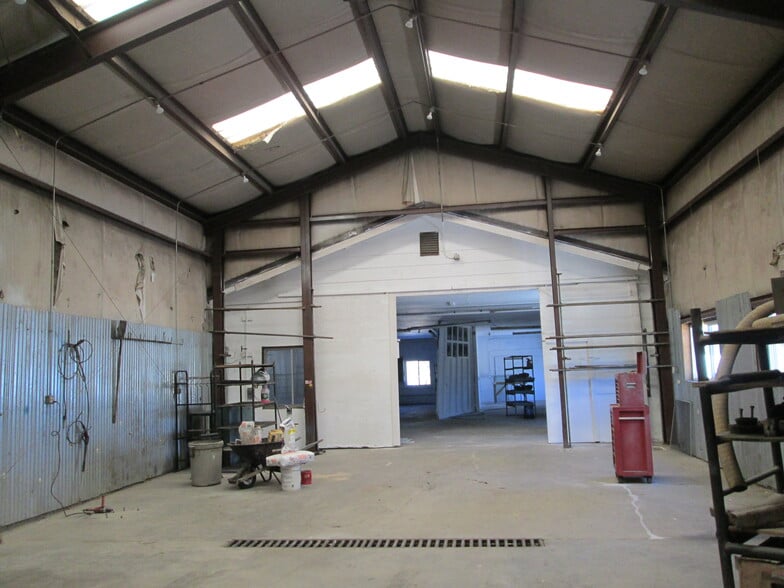 More Photos Of 17831 Co 1 Rd, Florissant Manufacturing For Sale