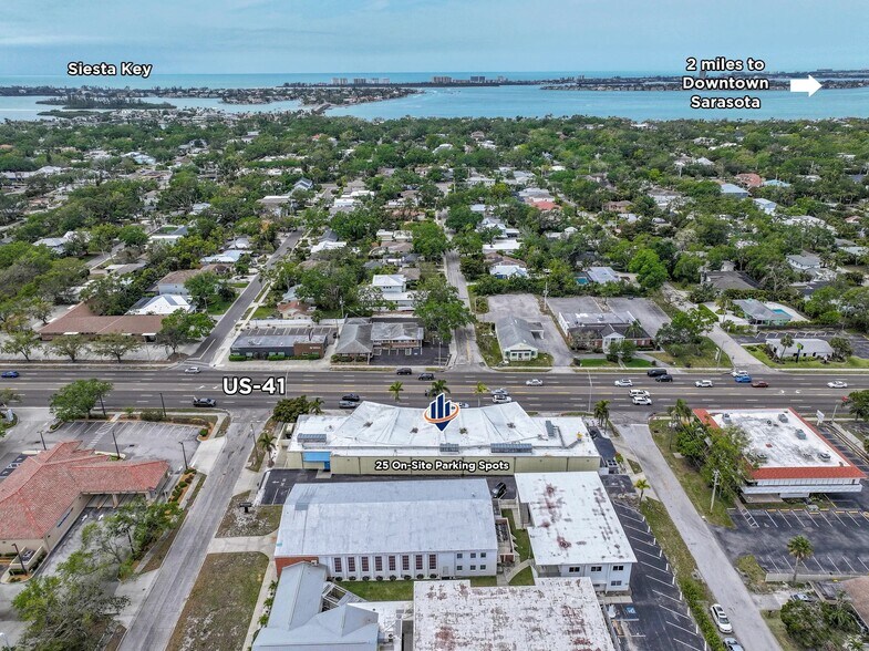 More Photos Of 3201 S Tamiami Trl, Sarasota Medical For Sale