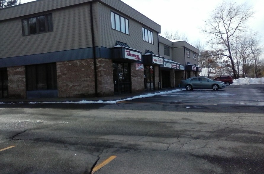 More Photos Of 132 Great Rd, Stow Office For Lease