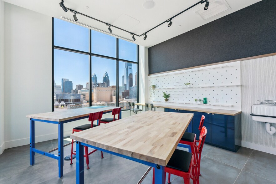 More Photos Of 435 N Broad St, Philadelphia Apartments For Lease