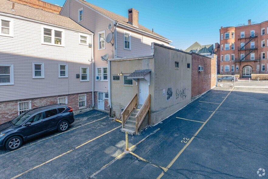 More Photos Of , Cambridge Unknown For Sale