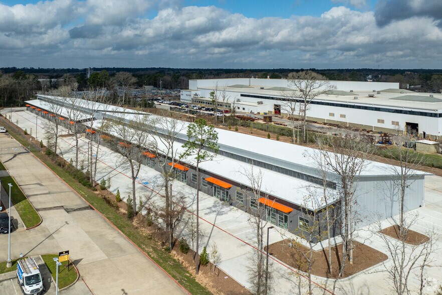 More Photos Of 3501 Pollok Dr, Conroe Warehouse For Lease