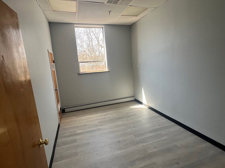 More Photos Of 175 Paterson Ave, Little Falls Industrial For Sale