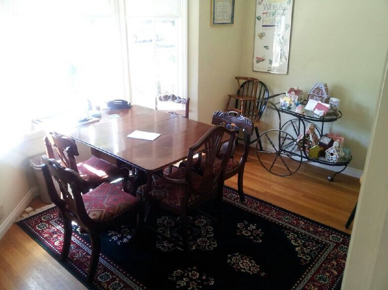 More Photos Of 917-921 W 17th St, Santa Ana Medical For Lease