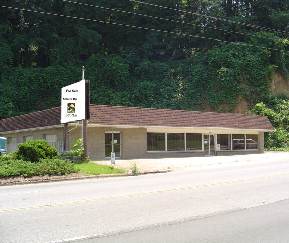 Primary Photo Of 101 Veterans Blvd, Bryson City Office For Sale