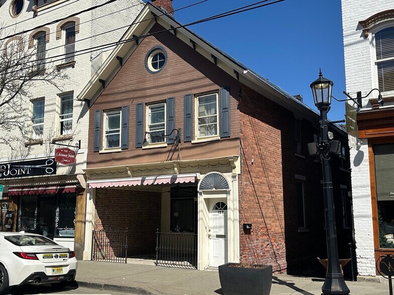 Primary Photo Of 155-157 Spring St, Newton Storefront Retail Residential For Sale