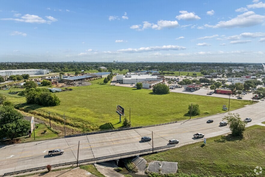 More Photos Of 6507 Spencer Hwy, Pasadena Land For Sale