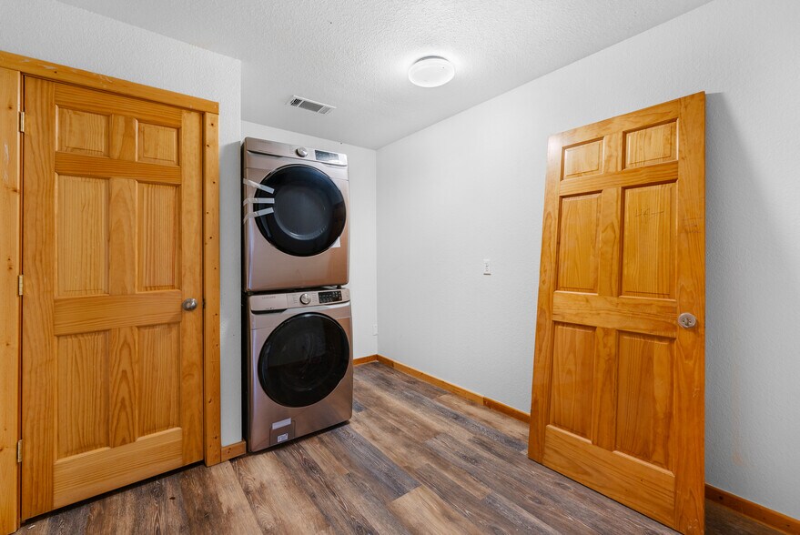 More Photos Of 1204 County Road 215, Berryville Specialty For Sale