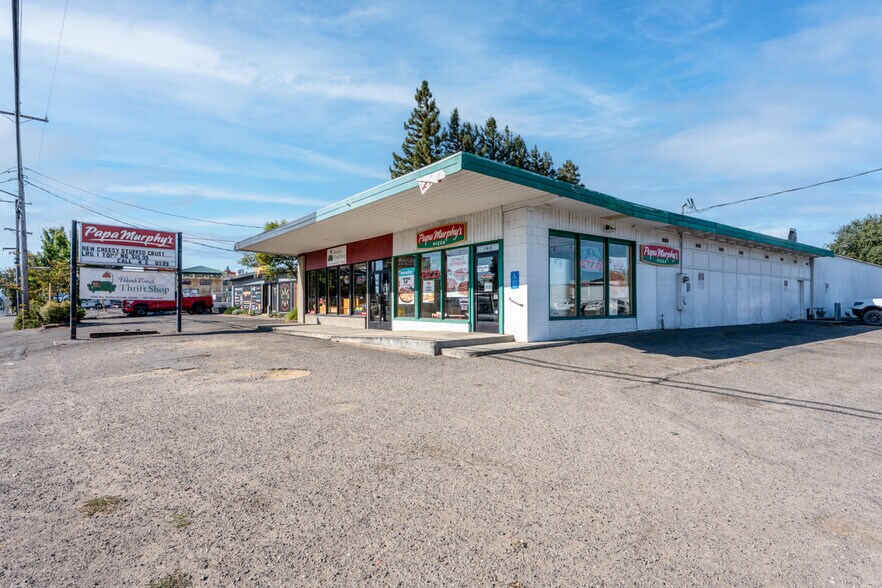 Primary Photo Of 1198 N State St, Ukiah Storefront For Sale