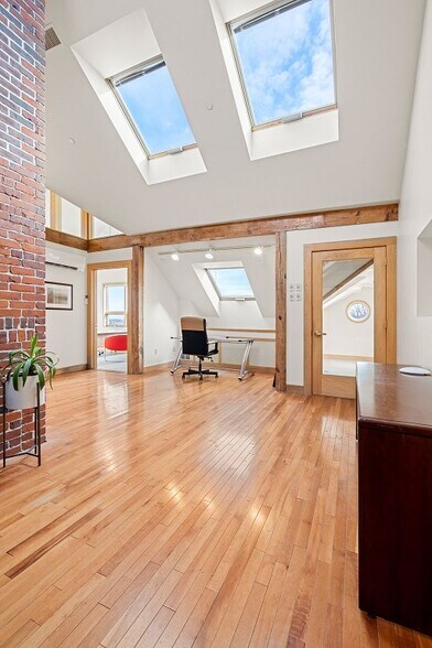 More Photos Of 85 Eastern Ave, Gloucester Loft Creative Space For Sale