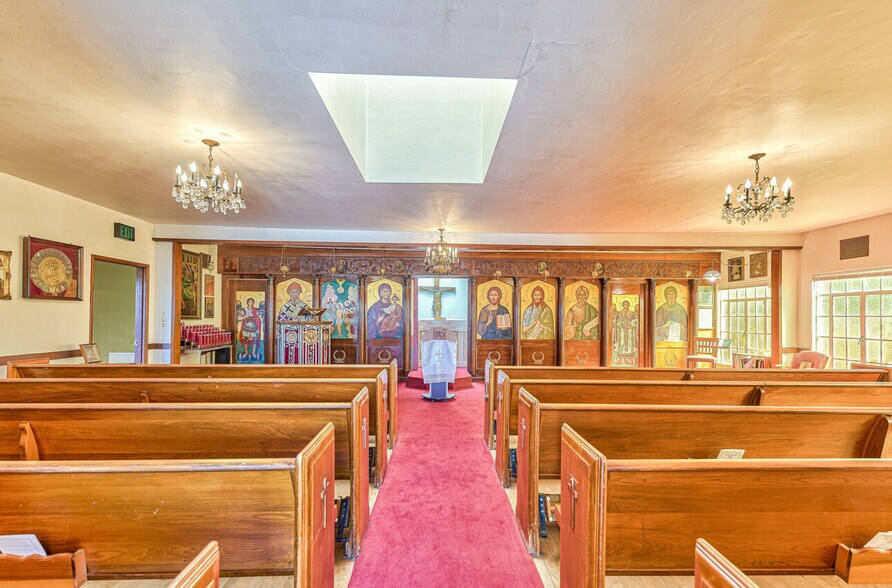 More Photos Of 326 Park St, Salinas Specialty For Sale