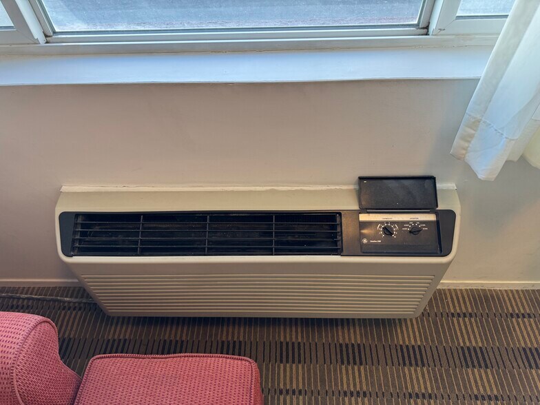 More Photos Of 125 E Winnemucca Blvd, Winnemucca Hotel For Sale