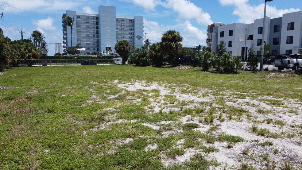 More Photos Of 3139 Lakeshore Dr, Riviera Beach Land For Sale