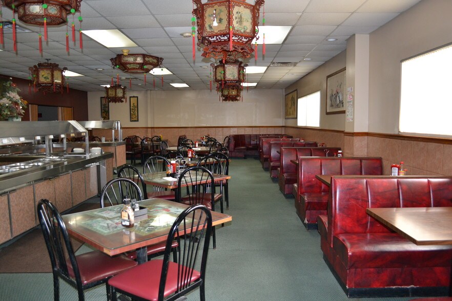 More Photos Of 622 S Main St, Swainsboro Restaurant For Sale
