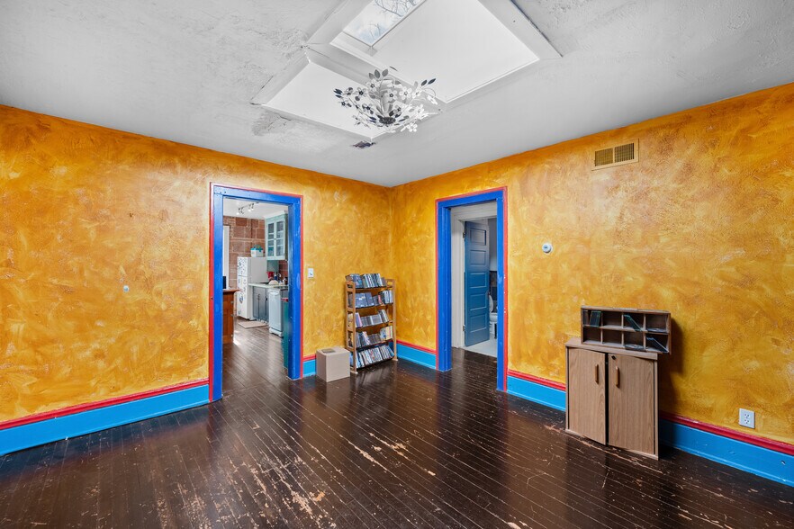 More Photos Of 212-220 Grant St, Buffalo Apartments For Lease