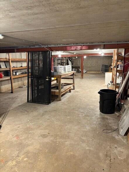 More Photos Of 9639-9640 Diamond Dr, Saint Louis Apartments For Sale