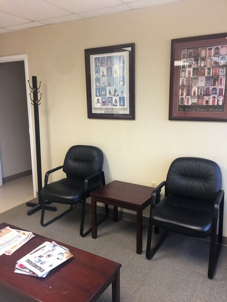 More Photos Of 200 Aviation Dr, Winchester Office For Sale