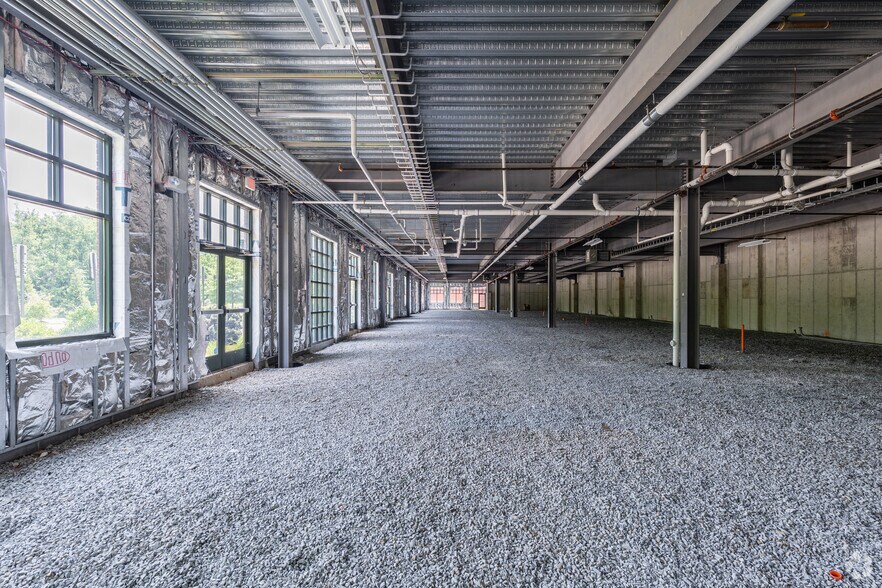 More Photos Of 4853 Pulaski Hwy, Perryville Office For Lease