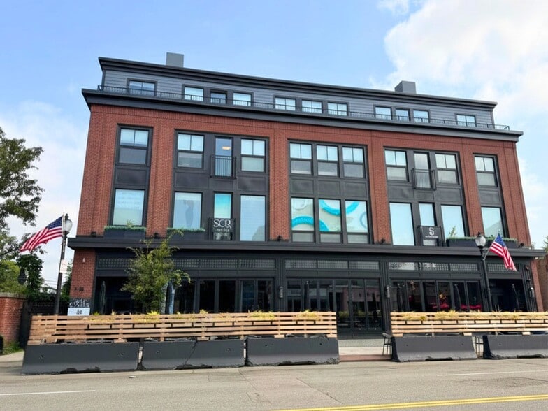 More Photos Of 654 E Broadway, South Boston Apartments For Lease