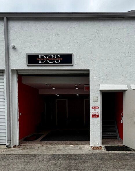 More Photos Of 1771 Blount Rd, Pompano Beach Warehouse For Lease