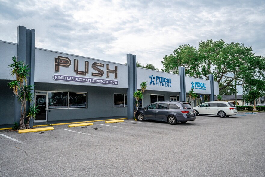 More Photos Of 14100 Walsingham Rd, Largo Storefront Retail Office For Lease