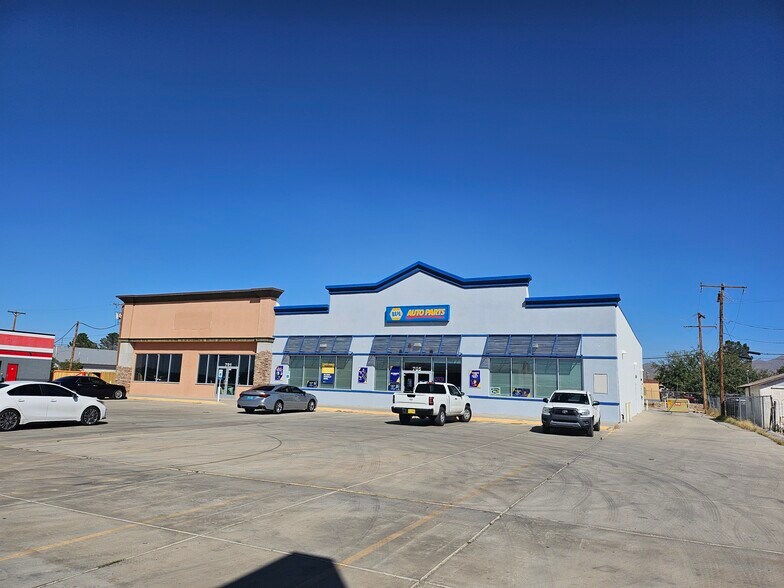 Primary Photo Of 705 Main St, Anthony Freestanding For Sale