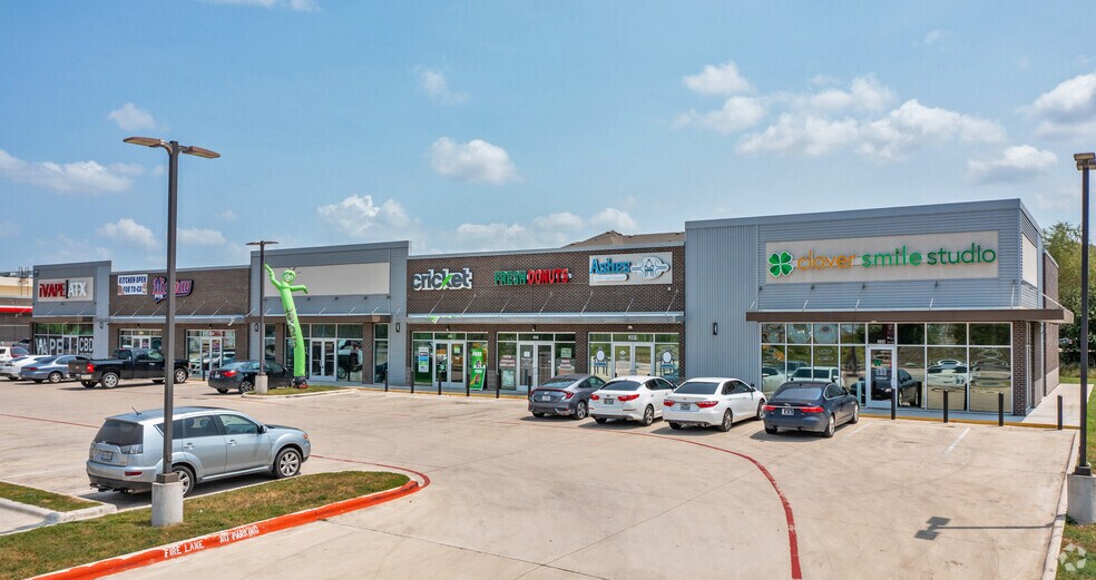 More Photos Of 16009 FM 1325, Round Rock Storefront Retail Office For Lease