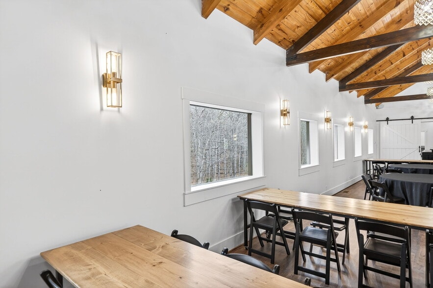 More Photos Of 1249 Gulf Rd, Spencer Golf Course Driving Range For Sale