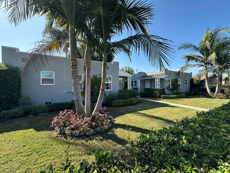 Primary Photo Of 4114-4120 Beck Ave, Bell Apartments For Sale