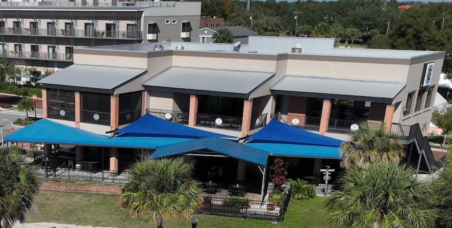 More Photos Of 111 W Ruby St, Tavares Restaurant For Sale