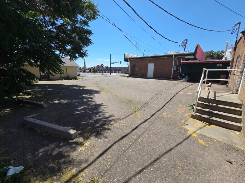 More Photos Of 2401 2411 2475 W Alameda Ave, Denver Freestanding For Sale