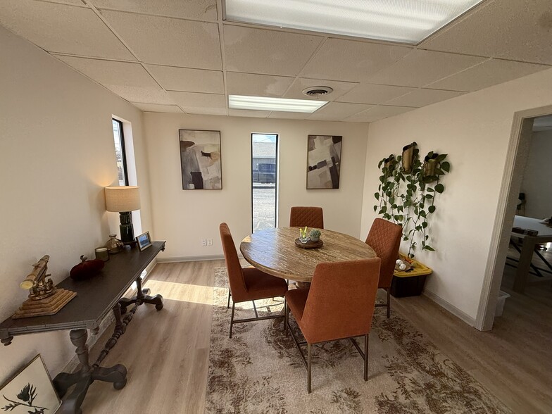 More Photos Of 1604 State Route 121 N, Murray Warehouse For Sale