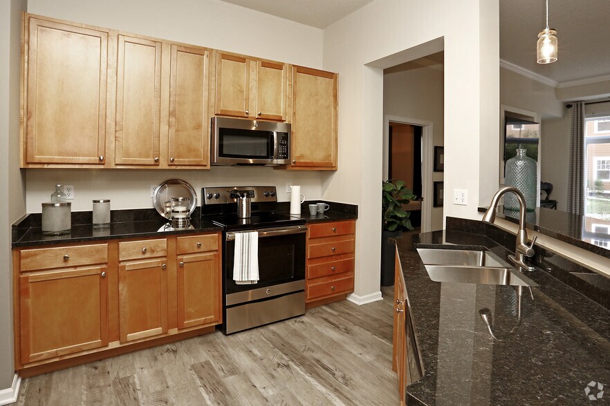 More Photos Of 10225 City Walk Dr, Woodbury Apartments For Sale