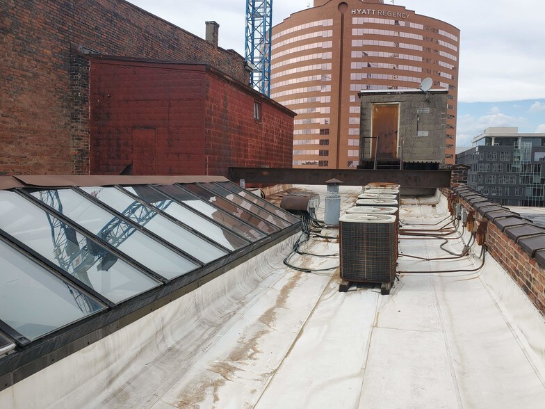 More Photos Of 133 W 4th St, Cincinnati Office For Sale