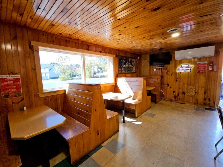 More Photos Of 181 Waterville Rd, Belfast Restaurant For Sale