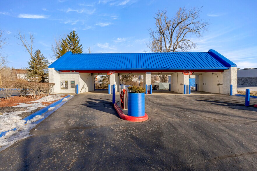 More Photos Of 2380 Jolly Rd, Okemos Carwash For Sale