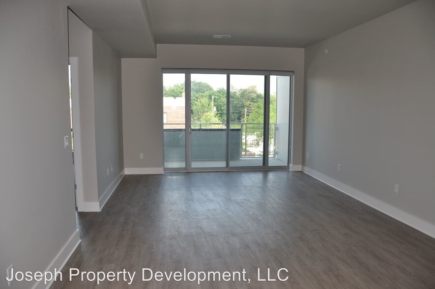 More Photos Of 4175 N Oakland Ave, Shorewood Multifamily For Sale