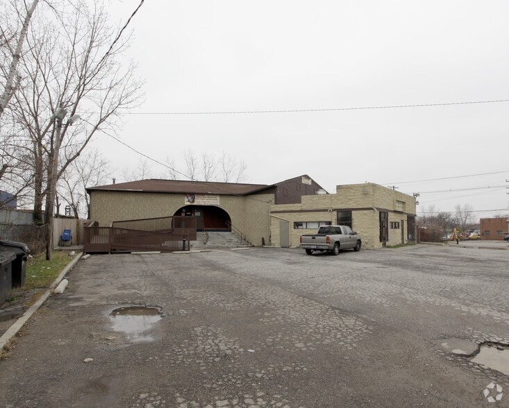 Primary Photo Of 1420-1424 E 5th Ave, Columbus Freestanding For Sale