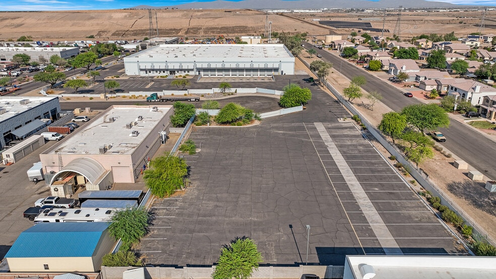 More Photos Of 10950 W Northview Ave, Glendale Manufacturing For Sale