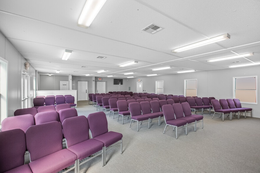 More Photos Of 1255 Mountainview Rd, King Religious Facility For Sale