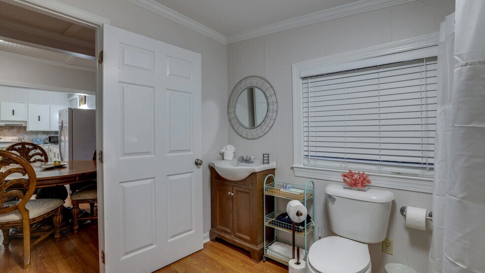 More Photos Of 15 15th St, Tybee Island Specialty For Sale