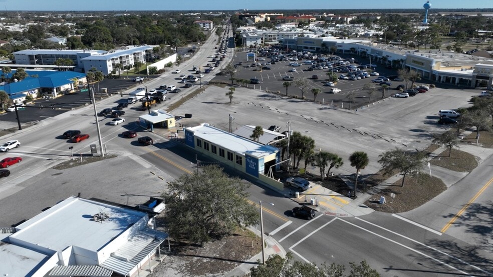 More Photos Of 700 Tamiami Trl S, Venice Carwash For Sale