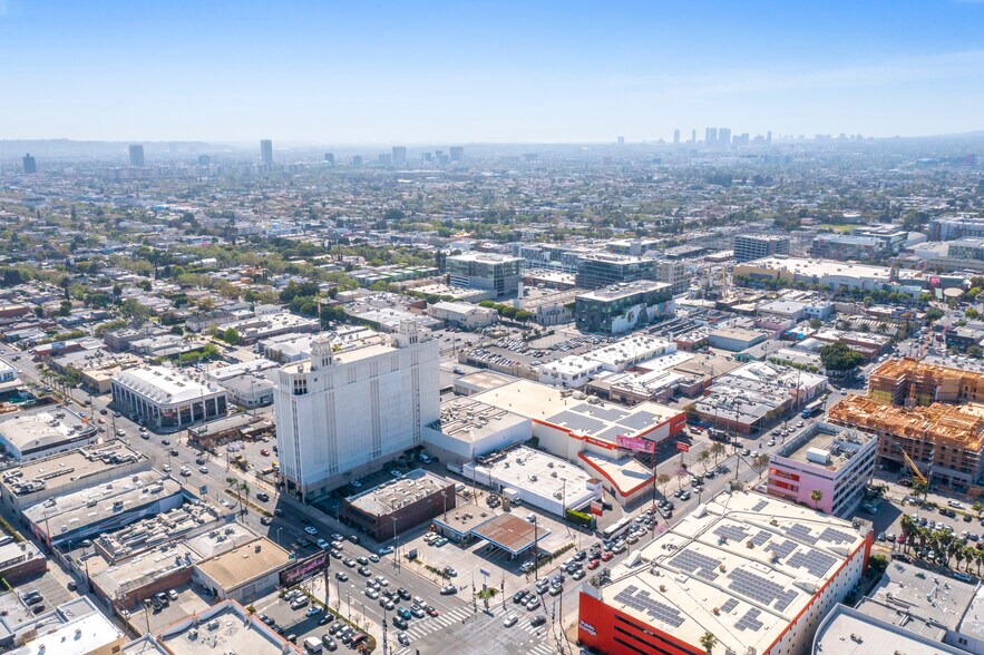 More Photos Of 6820-6830 Santa Monica Blvd, Los Angeles Storefront Retail Office For Sale