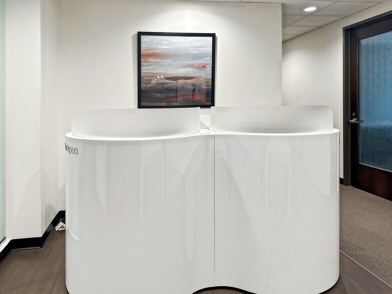 More Photos Of 1235 Bay St, Toronto Coworking Space