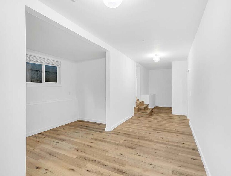 More Photos Of 1625 Vineyard Ave, Los Angeles Apartments For Sale