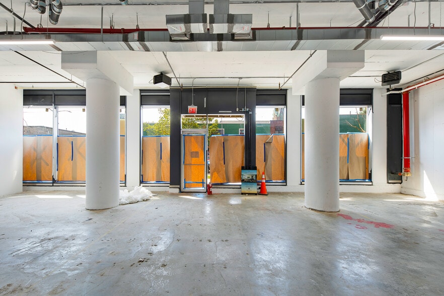 More Photos Of 737 4th Ave, Brooklyn Apartments For Lease