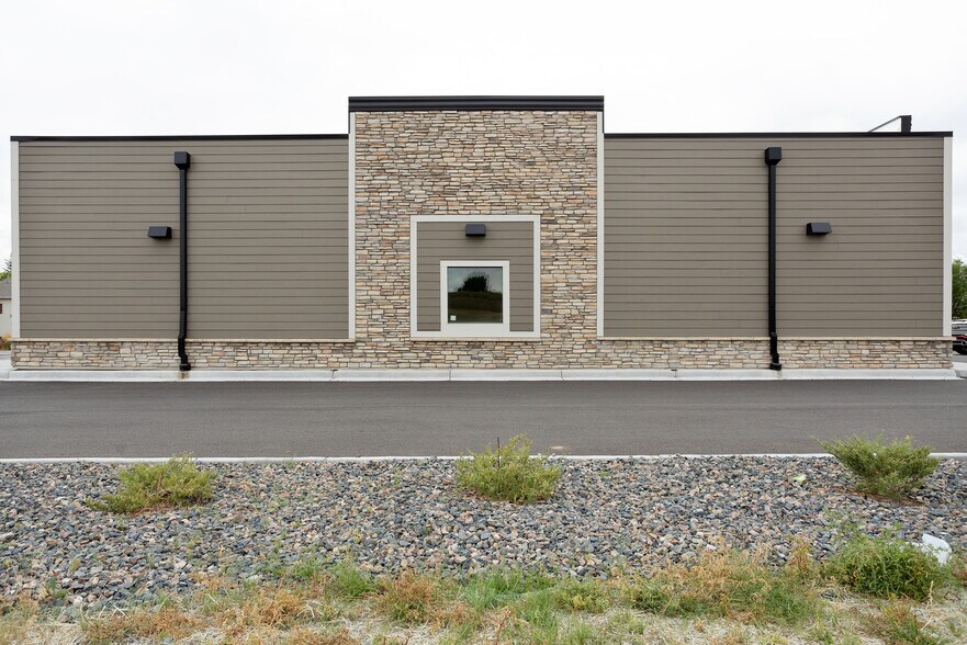 More Photos Of 3435 College Dr, Cheyenne General Retail For Lease