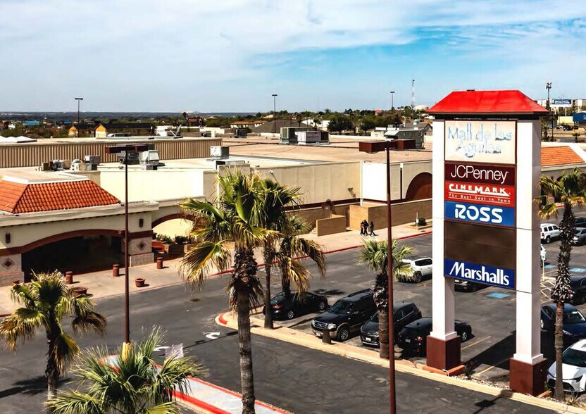 Primary Photo Of 455 S Bibb Ave, Eagle Pass Unknown For Sale