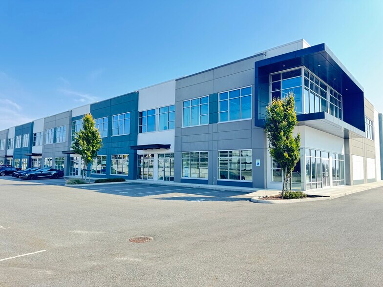 More Photos Of 1891 Foy St, Abbotsford Warehouse For Lease