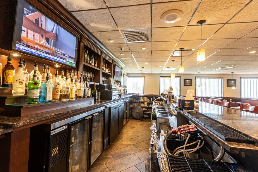 More Photos Of 2771 Scottsville Rd, Scottsville Restaurant For Sale